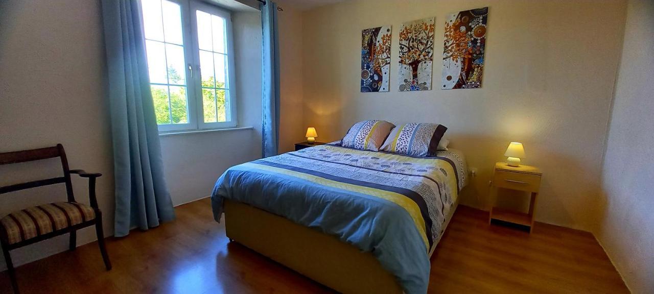 L' Anpeg, Gite Dans Le Cotentin Jusqu'A 8 Personnes Besneville 外观 照片