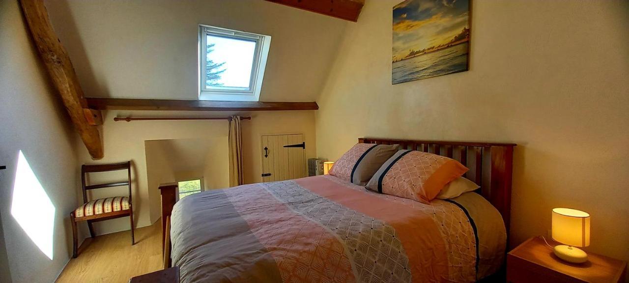 L' Anpeg, Gite Dans Le Cotentin Jusqu'A 8 Personnes Besneville 外观 照片