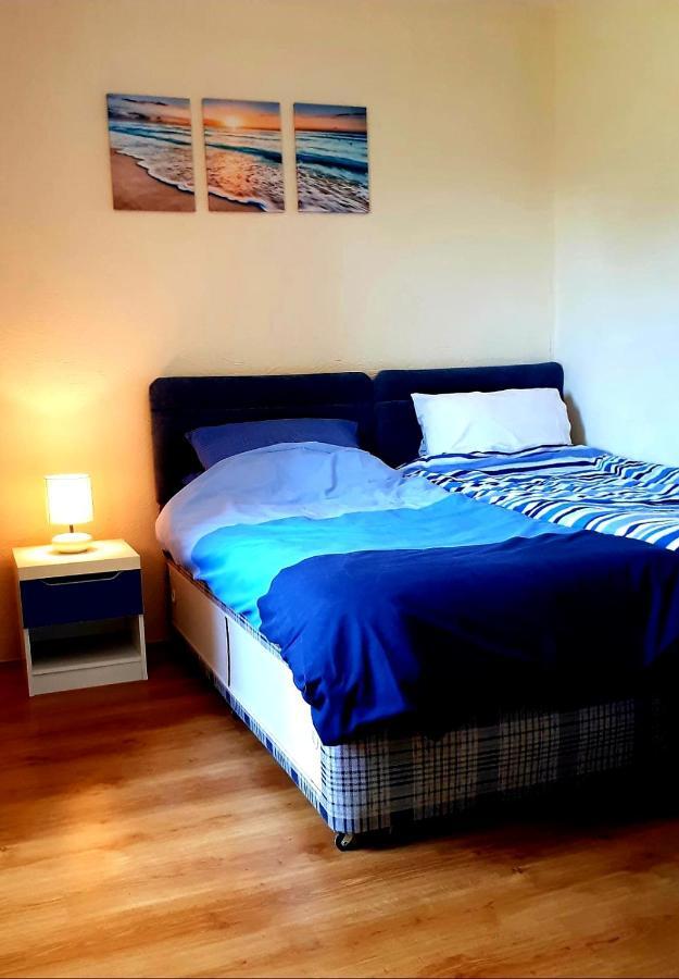 L' Anpeg, Gite Dans Le Cotentin Jusqu'A 8 Personnes Besneville 外观 照片